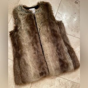Zara faux fur vest